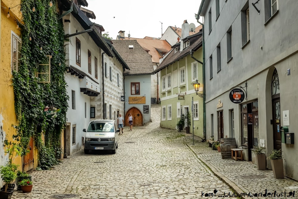 things to do in cesky krumlov czech republic