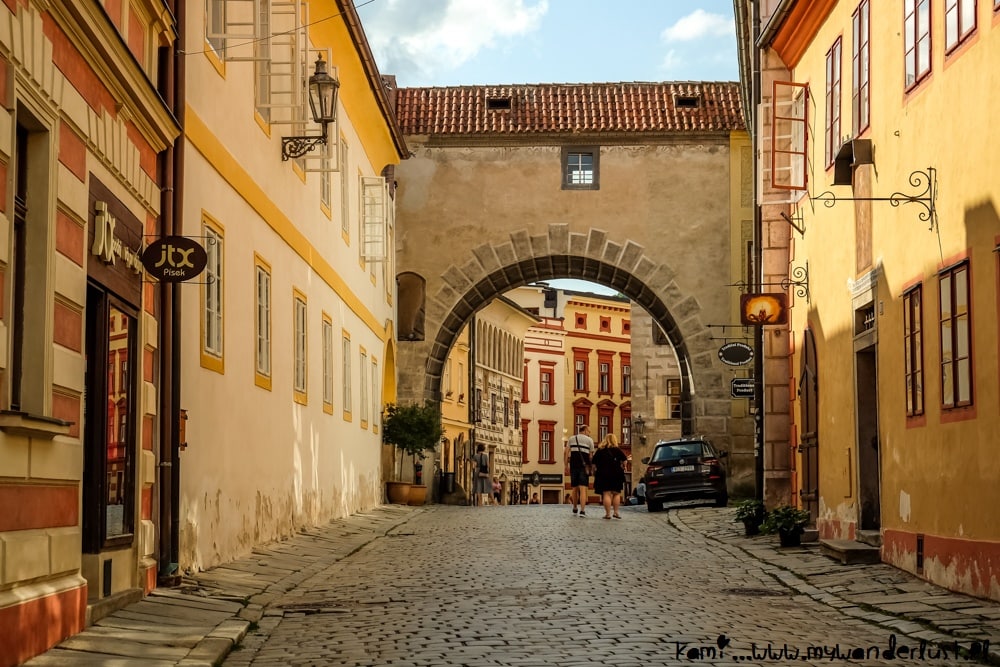 things to do in cesky krumlov czech republic