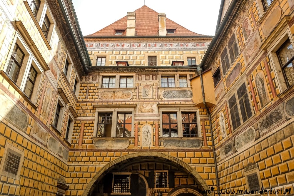 things to do in cesky krumlov czech republic