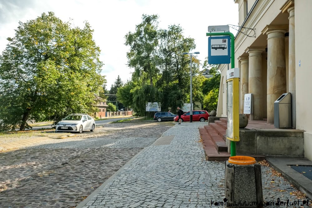 warsaw to modlin airport