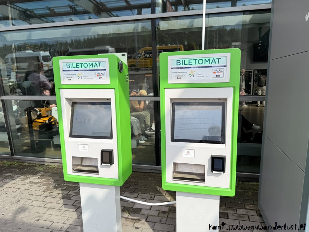modlin airport to warsaw